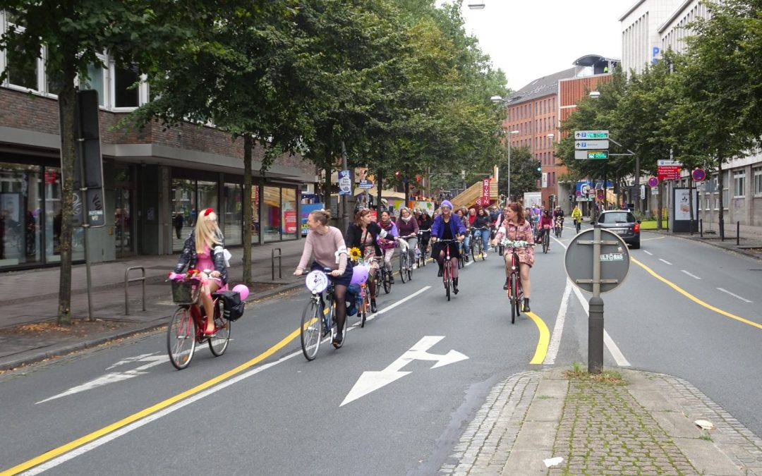 1st Fancy Women Bike Ride in Bremen